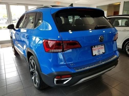 2023 Volkswagen Taos 1.5T SEL
