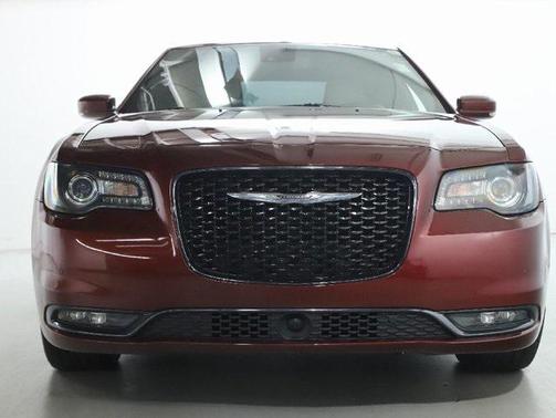 2019 Chrysler 300 S