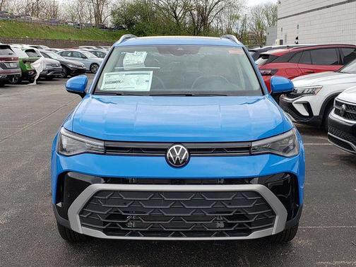 Blue 2026 Volkswagen Taos SE