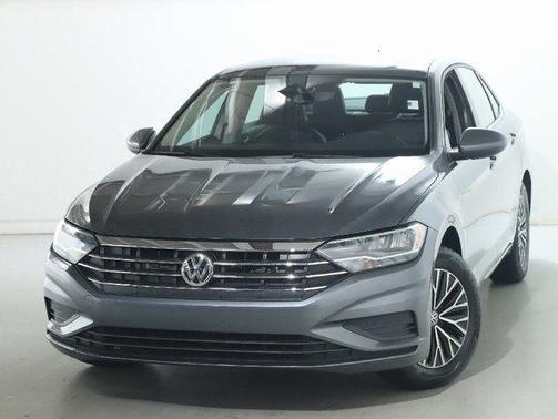 Platinum Gray Metallic 2021 Volkswagen Jetta 1.4T SE