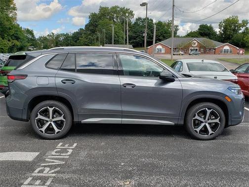 2025 Volkswagen Tiguan 2.0T SE 4MOTION