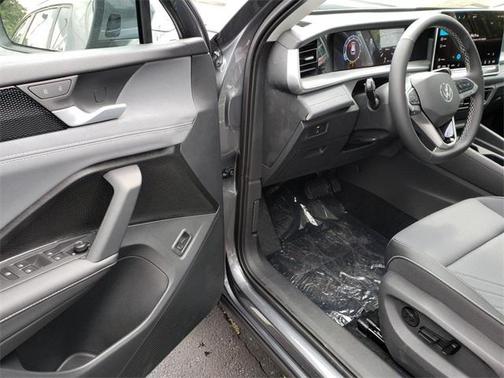 2025 Volkswagen Tiguan 2.0T SE 4MOTION