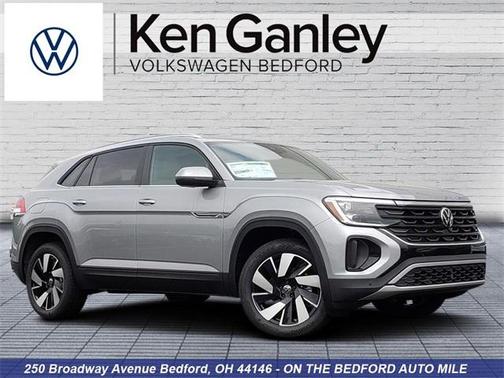 2025 Volkswagen Atlas Cross Sport 2.0T SE w/Technology