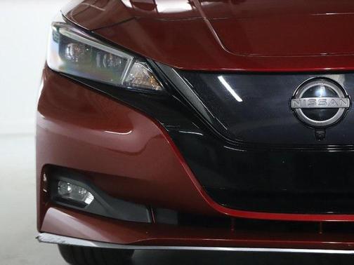 2024 Nissan Leaf SV PLUS