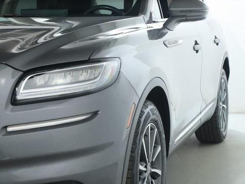 2021 Lincoln Nautilus Standard