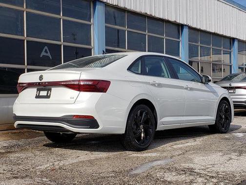 2026 Volkswagen Jetta 1.4T SE