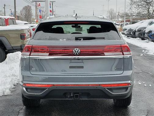2026 Volkswagen Atlas Cross Sport 2.0T SE w/Technology 4MOTION