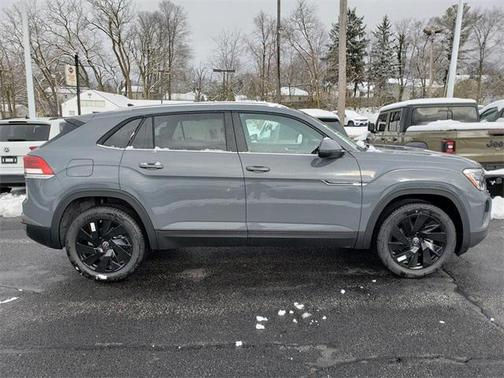 2026 Volkswagen Atlas Cross Sport 2.0T SE w/Technology 4MOTION