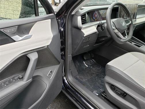 2025 Volkswagen Tiguan 2.0T SE 4MOTION