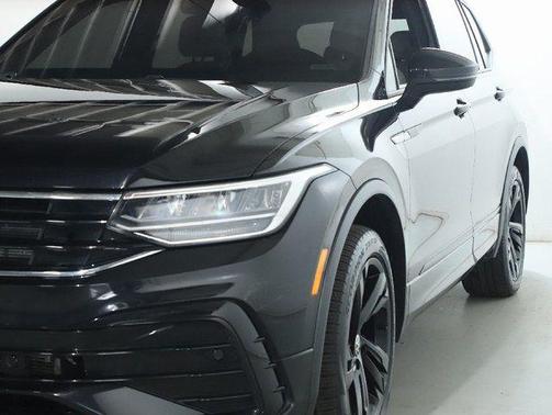 2024 Volkswagen Tiguan 2.0T SE R-Line Black 4MOTION