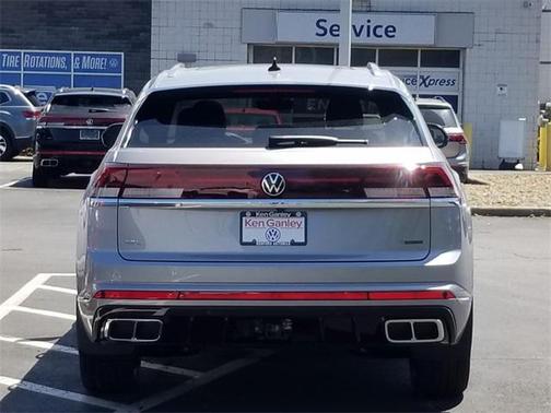 2025 Volkswagen Atlas Cross Sport 2.0T SEL Premium