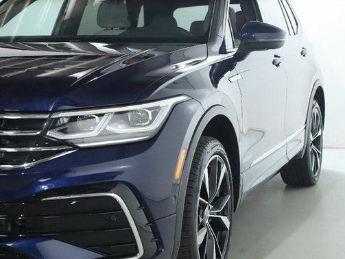 2023 Volkswagen Tiguan 2.0T SEL R-Line 4MOTION