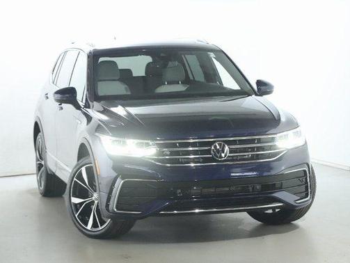 2023 Volkswagen Tiguan 2.0T SEL R-Line 4MOTION