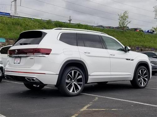 2025 Volkswagen Atlas 2.0T SEL Premium R-Line 4MOTION