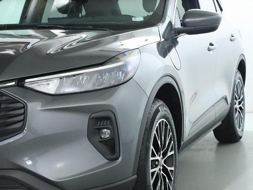 2024 Ford Escape PHEV SE