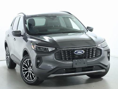 2024 Ford Escape PHEV SE