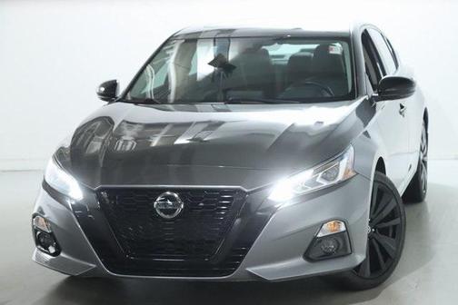 2022 Nissan Altima SR Intelligent AWD