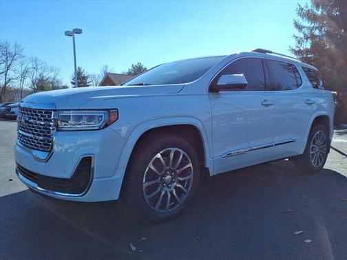 2020 GMC Acadia Denali