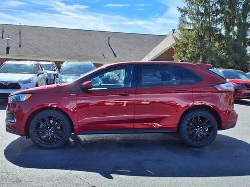 2021 Ford Edge ST Line