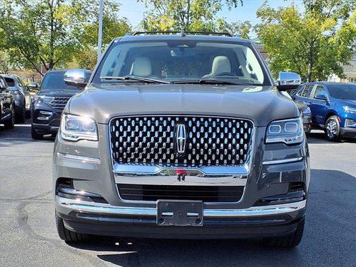 2022 Lincoln Navigator Black Label