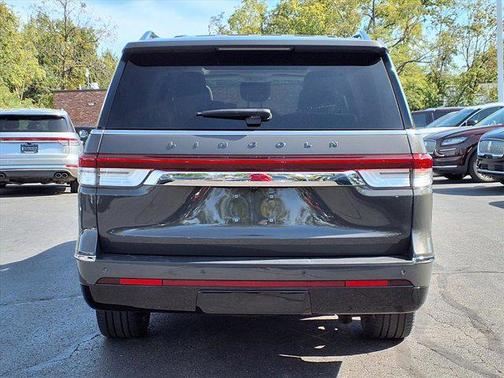2022 Lincoln Navigator Black Label