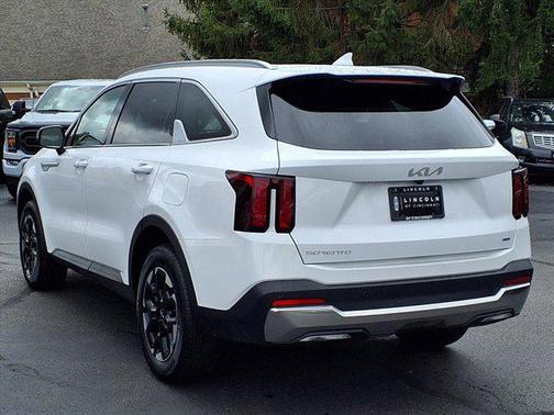 2024 Kia Sorento S