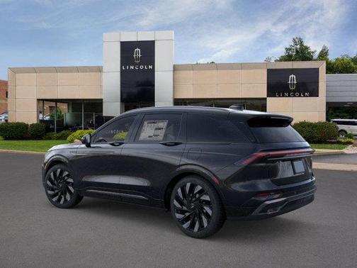 2026 Lincoln Nautilus Reserve