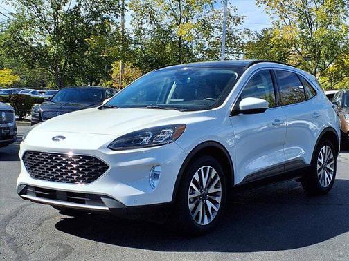 2022 Ford Escape Titanium