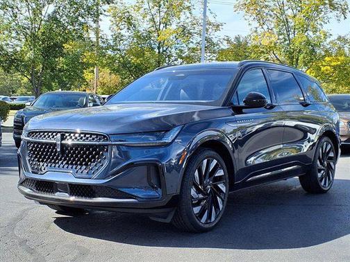 2024 Lincoln Nautilus Reserve