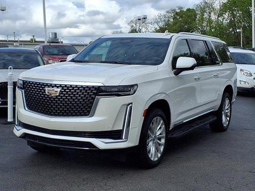 2022 Cadillac Escalade ESV Luxury