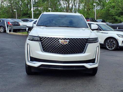 2022 Cadillac Escalade ESV Luxury