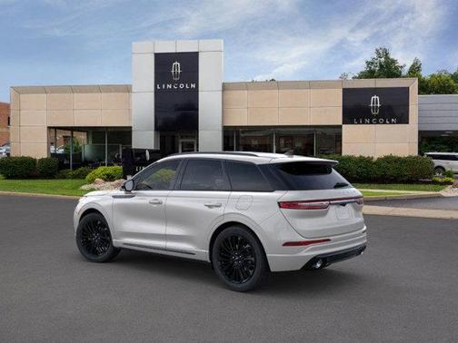 2024 Lincoln Corsair Reserve
