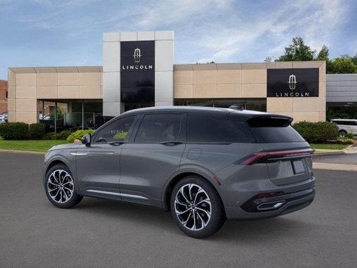 2024 Lincoln Nautilus Reserve