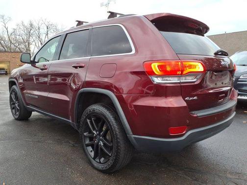2017 Jeep Grand Cherokee Laredo