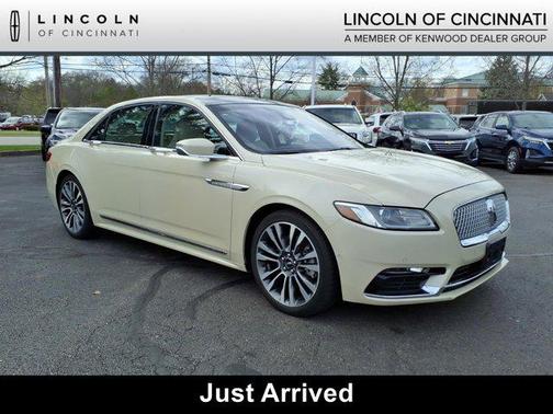 Ivory Pearl 2018 Lincoln Continental Reserve