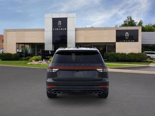 Infinite Black Metallic Clearcoat 2026 Lincoln Aviator Black Label AWD