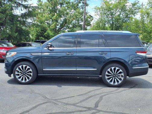 2022 Lincoln Navigator Reserve