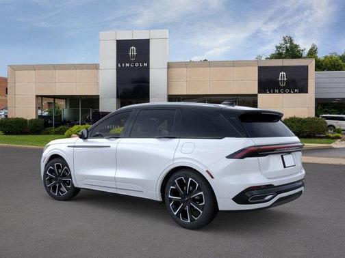 2024 Lincoln Nautilus Reserve