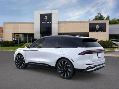 2024 Lincoln Nautilus Reserve