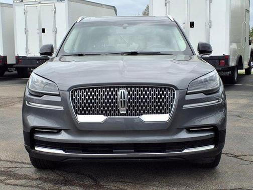 2023 Lincoln Aviator Standard AWD