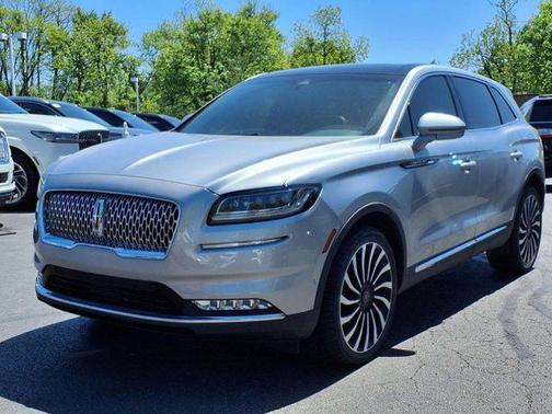 2022 Lincoln Nautilus Black Label