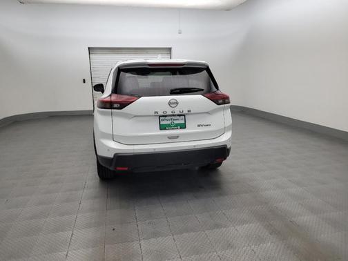 White 2024 Nissan Rogue SV