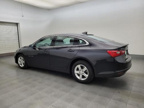 Dark Ash Metallic 2023 Chevrolet Malibu 1LS