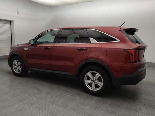 Passion Red Tintcoat 2022 Kia Sorento LX