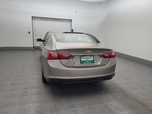 Gray 2024 Chevrolet Malibu 1LS