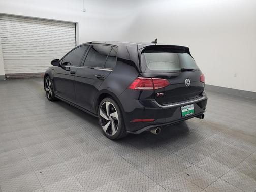 Deep Black Pearl 2019 Volkswagen Golf GTI 2.0T S 4-Door