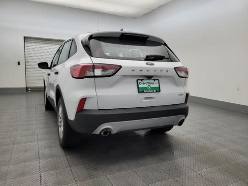 2022 Ford Escape S