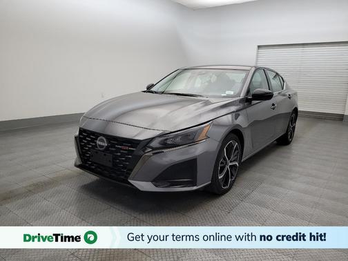 Gray 2024 Nissan Altima SR FWD