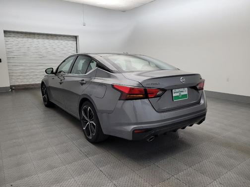 Gray 2024 Nissan Altima SR FWD