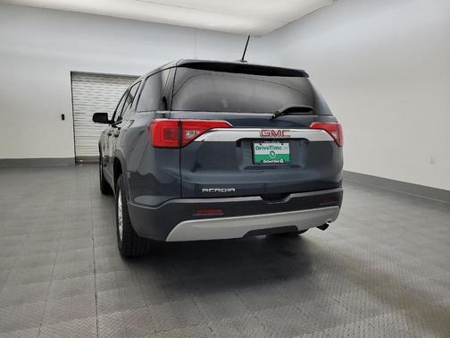 2019 GMC Acadia SLE-1